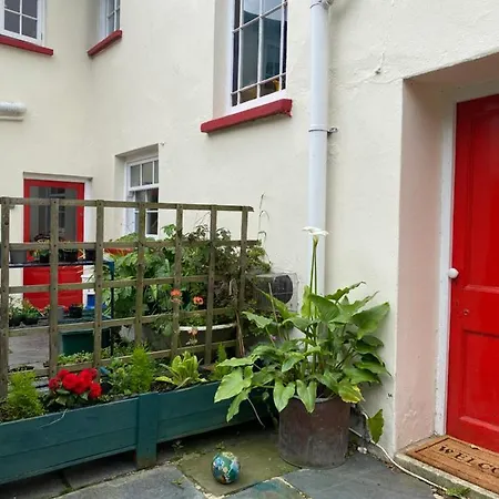 Coastal Cottage 'The Old Bank' Hartland Exterior photo
